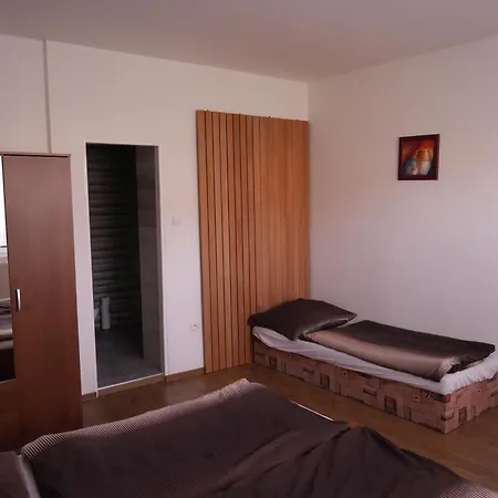 L-house * Sturovo
