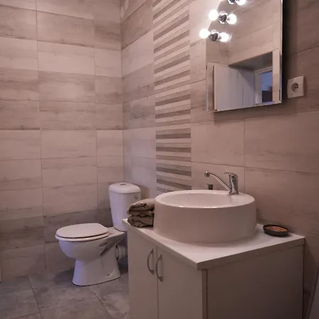 L-house * Sturovo